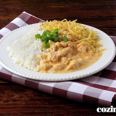 estrogonofe de frango