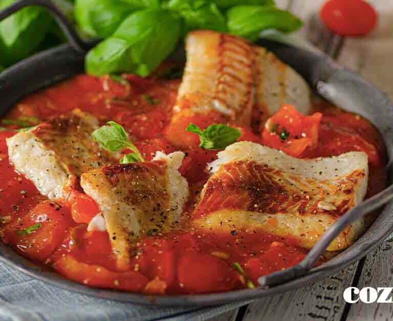 Peixe ao molho de tomate