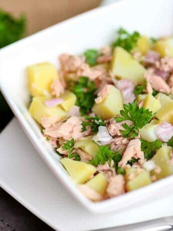 salada de batata com atum