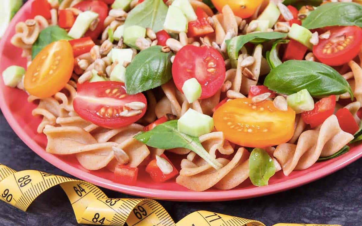 salada de macarrão