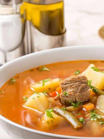 sopa de legumes com carne