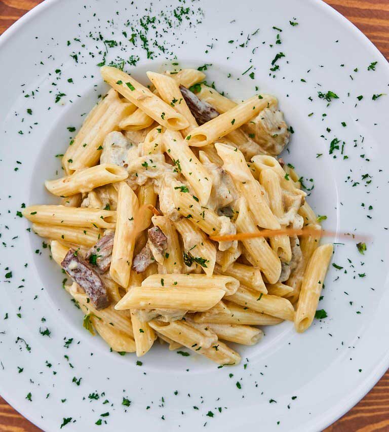 Macarrão Penne ao Molho Rosé
